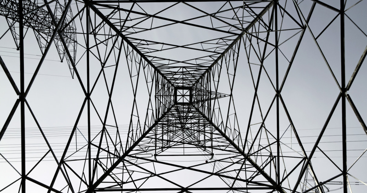 Montel | Blog - How Does Power Grid Congestion Affect Energy Prices?